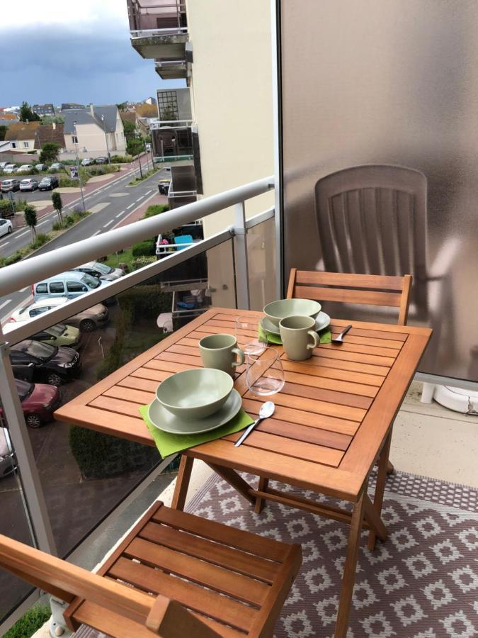 Apartamento Le 84 Courseulles-sur-Mer Exterior foto